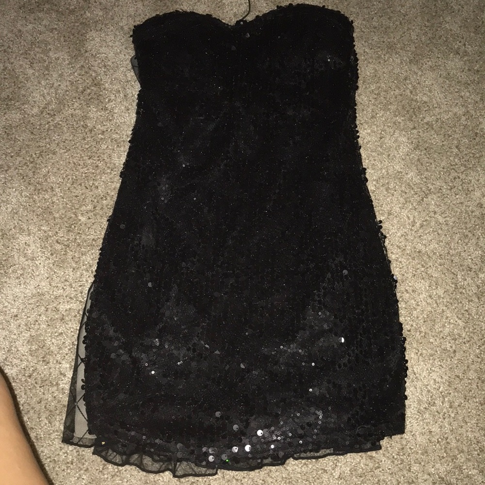 Sequence strapless dress